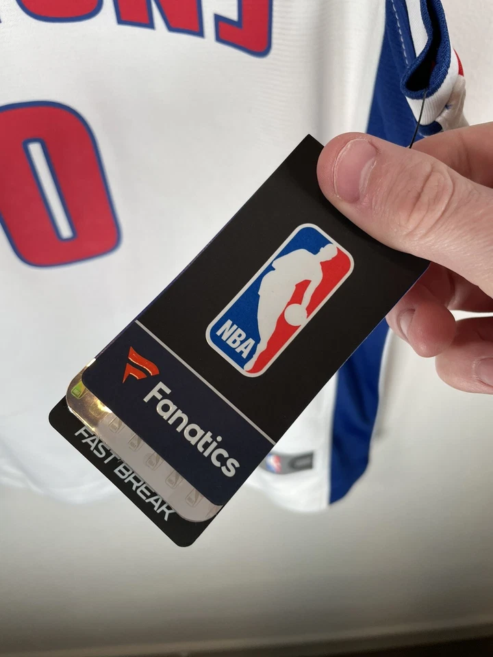 Camiseta deportiva de baloncesto juvenil Detroit Pistons Andre Drummond Fanatics talla mediana nueva con etiquetas Foto 4 de 4