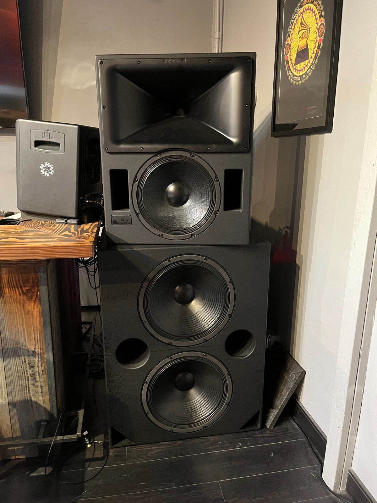 900 Lfc Meyer Sound System EIGHT Meyer Sound 900 LFC Purchased In 2024