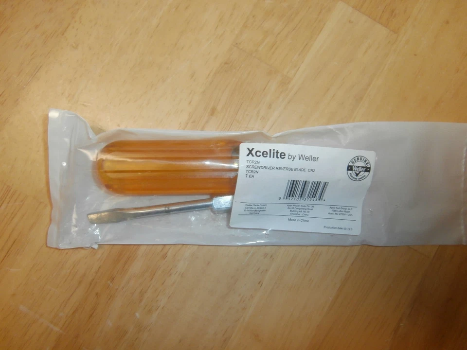 XCELITE CR2N REVERSIBLE SCREW DRIVER BLADE W/#25 HANDLE SLOTTED/PHILLIPS,NEW - Image 2 of 4
