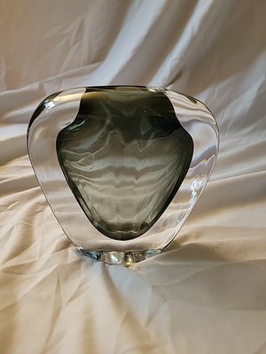 Orrefors Nils Landberg Last of Dusk Series Sommerso 5'' x 4.5'' Vase Mid Century
