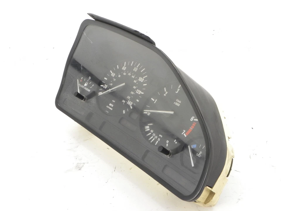 *Para piezas* Panel de cuadro de medidor de velocímetro de instrumento para 88-89 BMW 735i E32 Foto 2 de 4