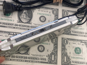 PlayStation Portable PSP-3001 Silver Console w/ Battery & Charger - Tested *Read