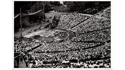 1936 Berlin Olympics Photo: Gymnastics Mass Display Dietrich-Eckart Bühne Plate
