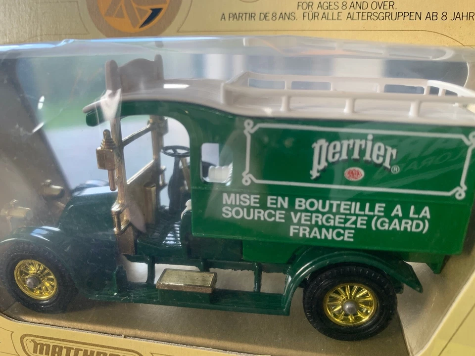 Modelos Matchbox de ayer Y-25 1910 Renault tipo AG furgonetas de entrega Perrier Foto 2 de 4