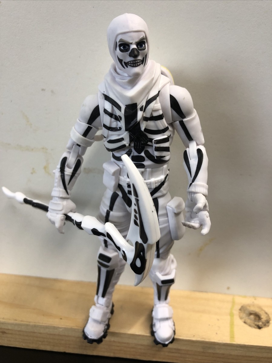 ゲームキャラクター Fortnite Skull Trooper legendary Epic Games Fortnite Skull Trooper - Legendary Series 2.5