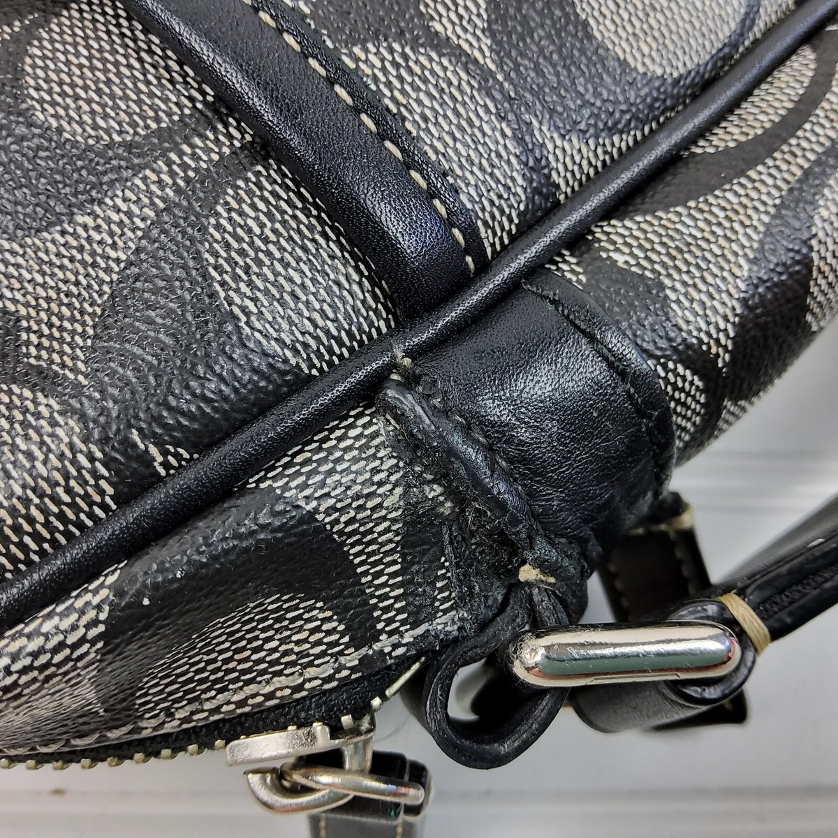 Coach Heritage Stripe Flight Shoulder Bag F70589 Handbag Camera