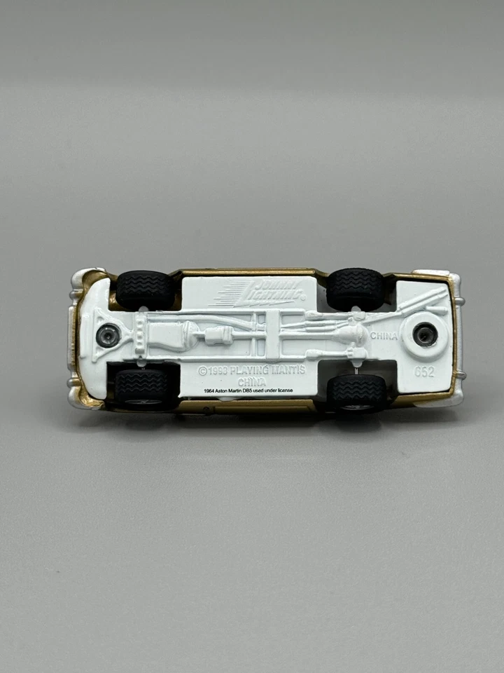 Johnny WHITE Lightning Sixties Sizzle R5 Aston Martin DB5 James Bond PROTÓTIPO - Imagem 3 de 4