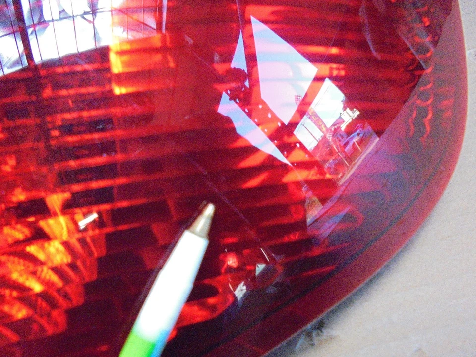 01 02 03 04 05 06 Dodge Stratus DRIVER luz trasera lateral usada lámpara trasera #1331 Foto 3 de 3