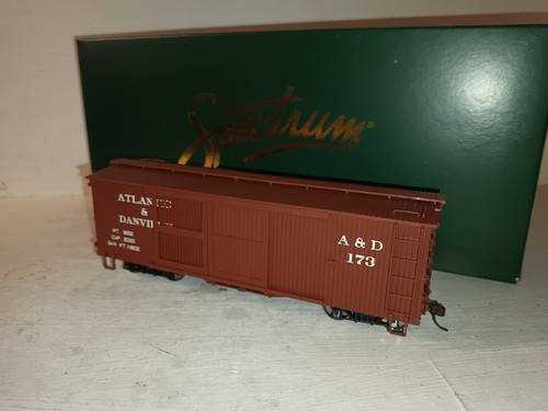 Spur On30 VN MINT Bachmann Spectrum 27638 Box Car braun Atlantic Danvill UNBENUTZT | Condition: Used