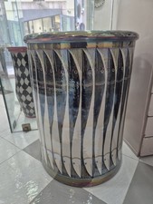 Ceramica Artistica Vietrese, Pasquale Liguori  Maiolica cilindro con lustri.