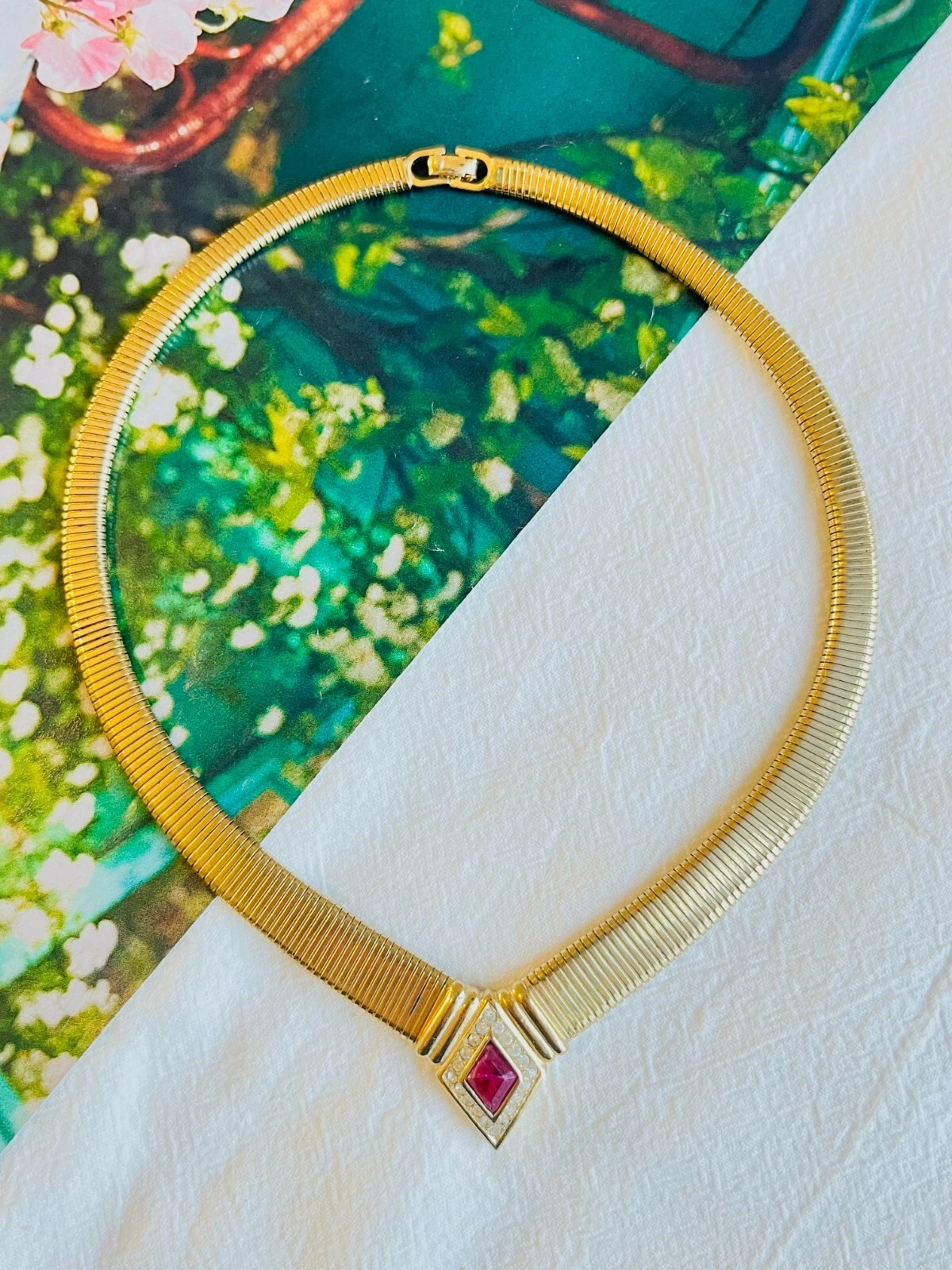 Collana girocollo Christian Dior vintage 1980 rubino gripoix diamante cristallo a costine
