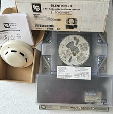 New SILENT KNIGHT SD505-ADH Duct Detector  with New SD505-APS Smoke Head  