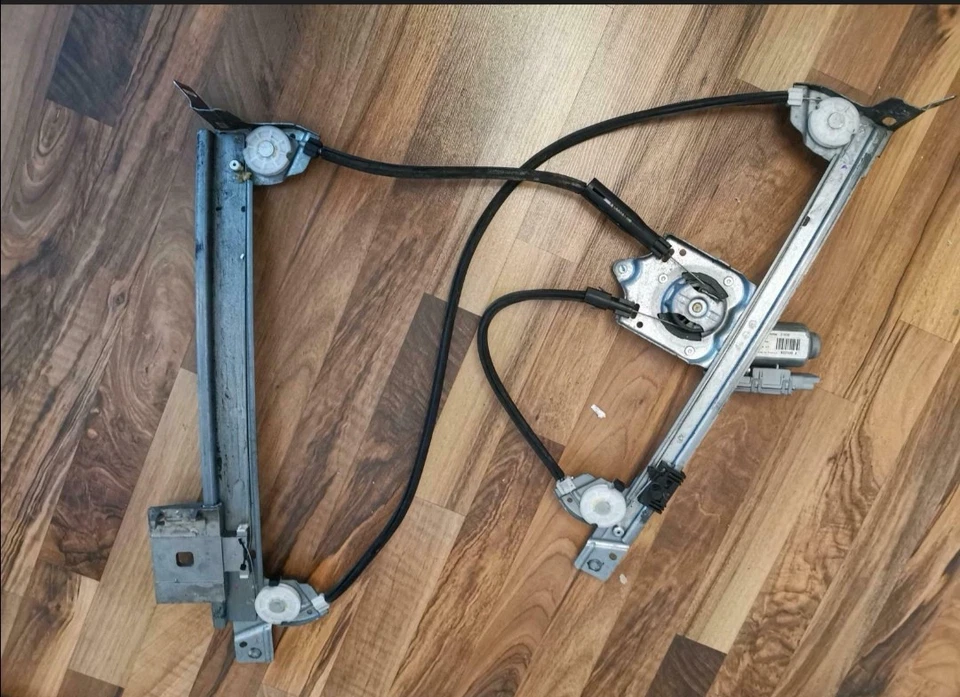 Orig. Opel Tigra B Twintop Cabrio Fensterheber Links Motor komplett Fahrerseite  - Bild 2 von 2