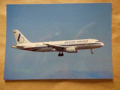 AIRBUS A 320 VIETNAM AIRLINES S7-ASG / POSTCARD