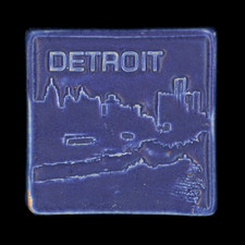 Piastrella in ceramica smaltata Pewabic blu "Detroit Skyline". 4 x 4 pollici. Spessore 1/2 pollice