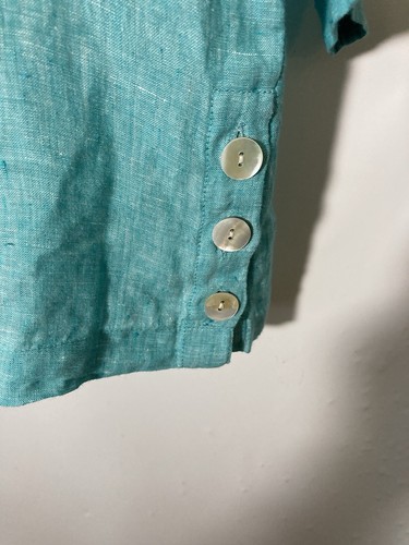 TAHARI Womens L 100% Linen V Neck Top-Turquoise-Mother of Pearl Button Accents - Picture 4 of 6