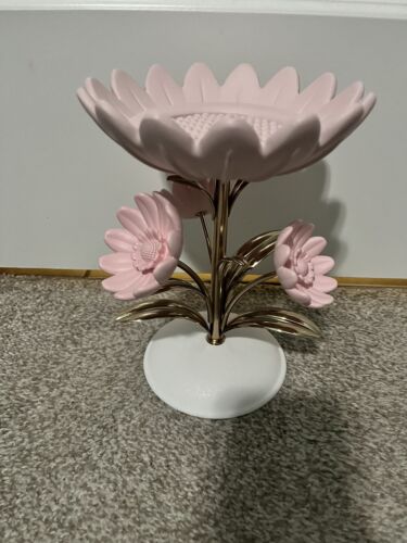 Bath & And Body Works Pink Metal Flower 3-Wick Candle Holder Pedestal NIB 2025