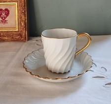 HAVILAND, Tasse à Moka, Porcelaine de Limoges, Modèle Torse avec filet or