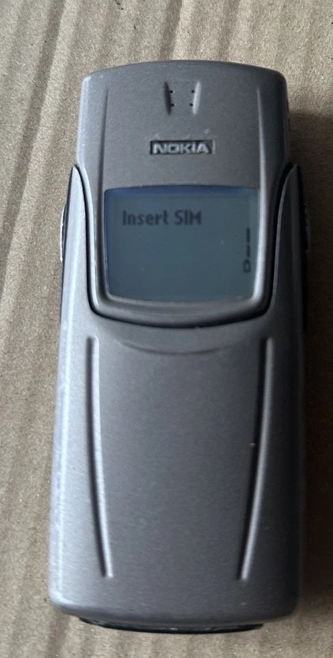 Nokia 8910 (NHM-4NX) Mobile Phone - Unlocked - Retro 2G GSM (Titanium Colour) - Image 2 of 3