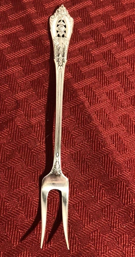 WALLACE STERLING*ROSEPOINT PATTERN*SMALL CONDIMENT FORK*EXCELLENT