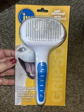 JW Pet GripSoft Slicker Brush by JW Pet