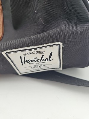 Herschel NOVEL Duffle Bag 43L Classic Black Brown Tan Straps Used Condition