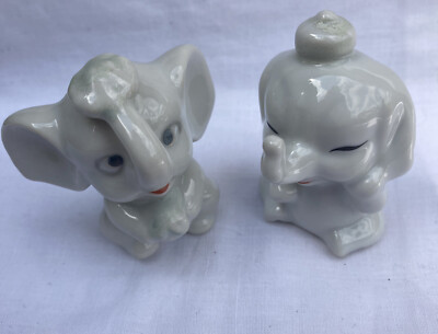 Vintage Keramik Keramik süßer Rüssel oben Elefant mit Hüten Paar Figuren