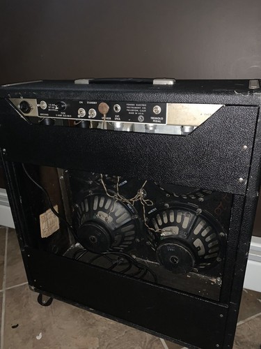 Amplificatore concerto Fender 1964 4-10" - Foto 10 di 12