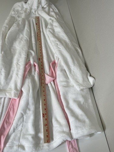 Pottery Barn Teen Hello Kitty White Hooded Bath Robe Plush Bathrobe PBTeen - Picture 4 of 10