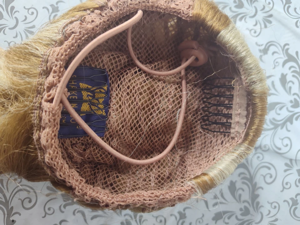 Shake N Go Ponytail 26" Wig Rapunzel Tangled Princess Hair for Cosplay - Image 4 of 4