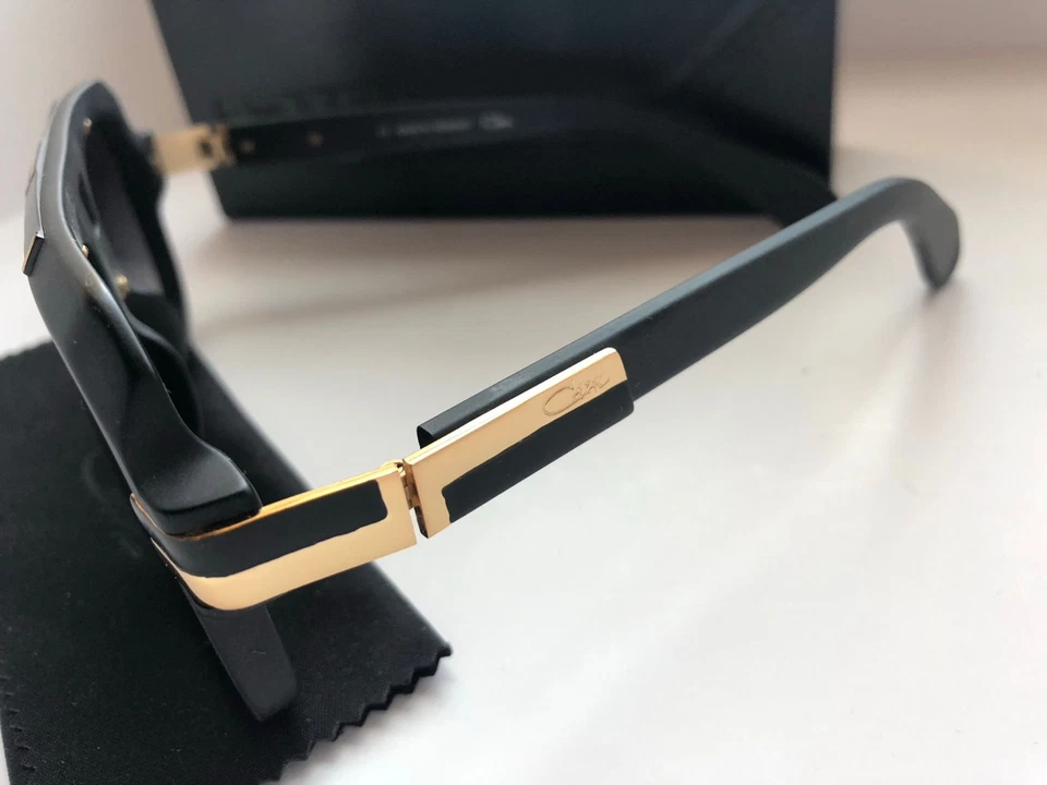 Gafas de sol CAZAL 664/3-C002 acetato/metal mate negro dorado marco gris degradado Foto 4 de 4