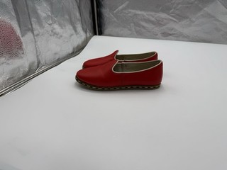 Sabah Ashmore Red Leather Shoes Slip On Flats Womens Size 39 US 7.5 8