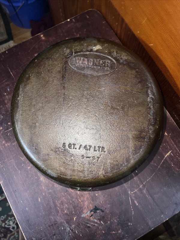 Wagner Cast Iron Dutch Oven - Highly rated Buy It For Life recommendation