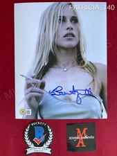 Patricia Arquette autographed signed 8x10 photo model pose Beckett COA