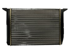 Radiateur Audi 80