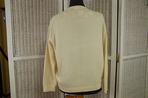 1950s Ivory Beaded Rockabilly Cardigan L-XL 45″ Bust Vintage Sweater by Monrose - Picture 3 of 10