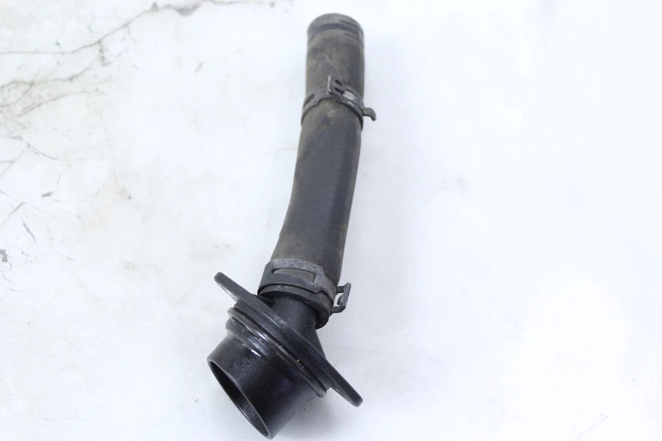 05-07 BMW R1200GS OEM BREATHER PIPE - Image 2 of 4