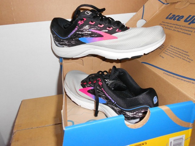 brooks glycerin 14 womens size 9