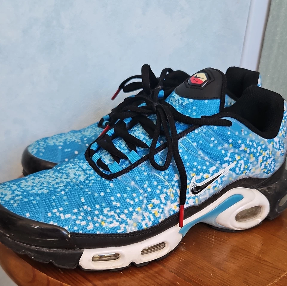 Nike Air Max Plus, photo 1 sur 3