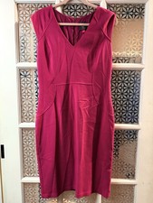 Vince Camuto Fuchsia V Neck Sheath Size 10