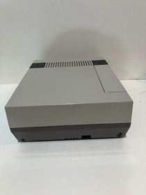 Nintendo NES Action Set Home Console Blanco/Gris SIN PROBAR SE VENDE COMO EST&Aacute;