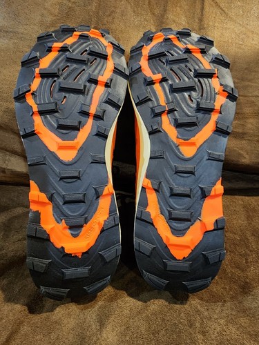 NEW BALANCE MEN'S FUELCELL SUMMIT UNKNOWN V3 RUNNING SHOES (MTUNKNY3) SIZE 9.5D - Picture 7 of 8
