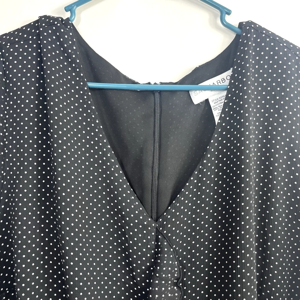 Mujer Sag Harbor Cuello en V Negro Blanco Lunares Volantes Acento Manga Corta Talla 2X Foto 3 de 4