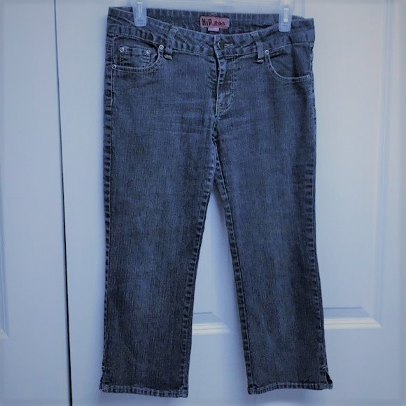 Vintage Blue Embellished Stretch Crop Jeans Mid Rise Jr Size 9