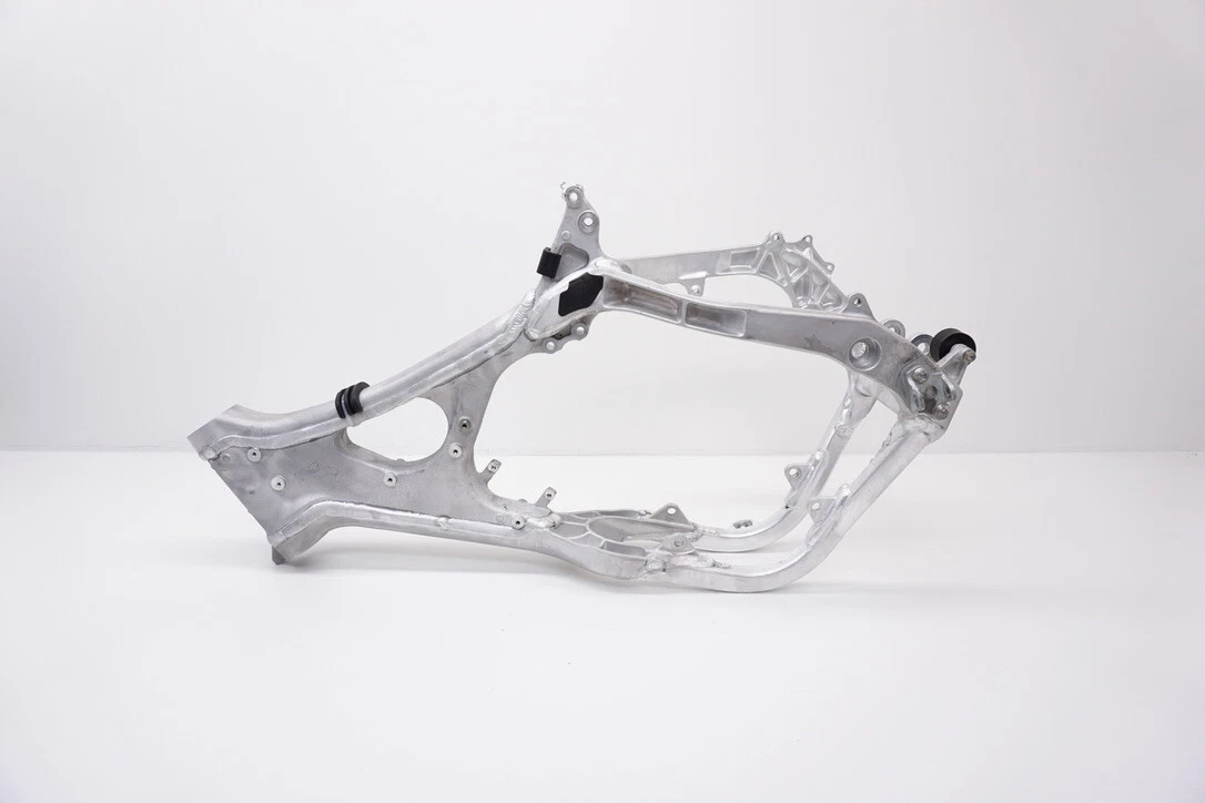 2023 YZ250 Frame OEM Main Frame Chassis Aluminum 1SS-21101 2023 YZ250 Frame OEM Main Frame Chassis Aluminum 1SS-21101