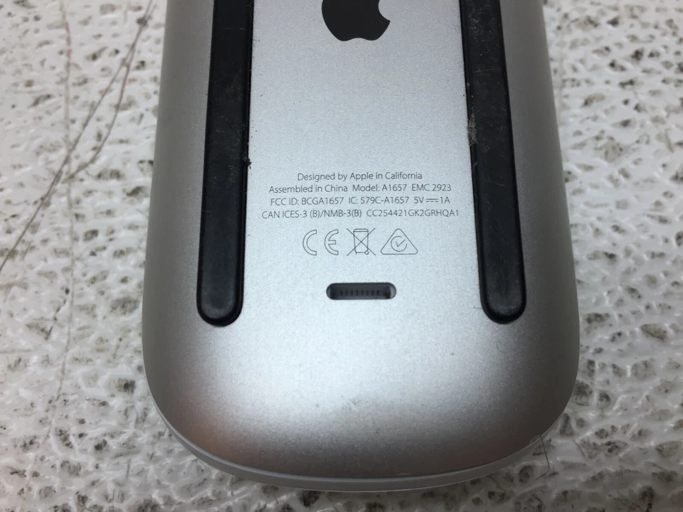 Apple Official Magic Mouse 2 (Bluetooth Rechargeable A1657) - Image 3 of 4