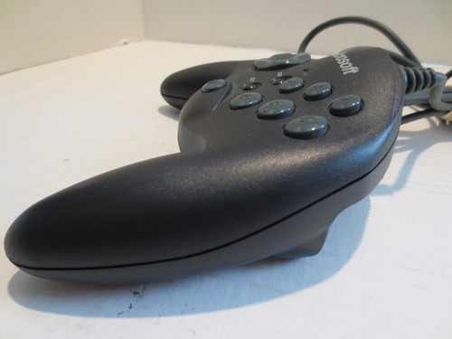 Microsoft Sidewinder Precision Pro Joystick & Sidewinder Game Pad Controllers - Picture 13 of 21