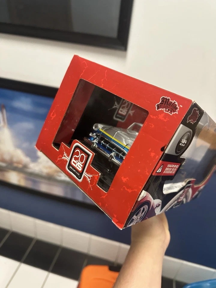 Malibu International 1954 Chevy Bel Air Hard Top 1:24 Die-Cast Rare Hard To Find - Image 3 of 4