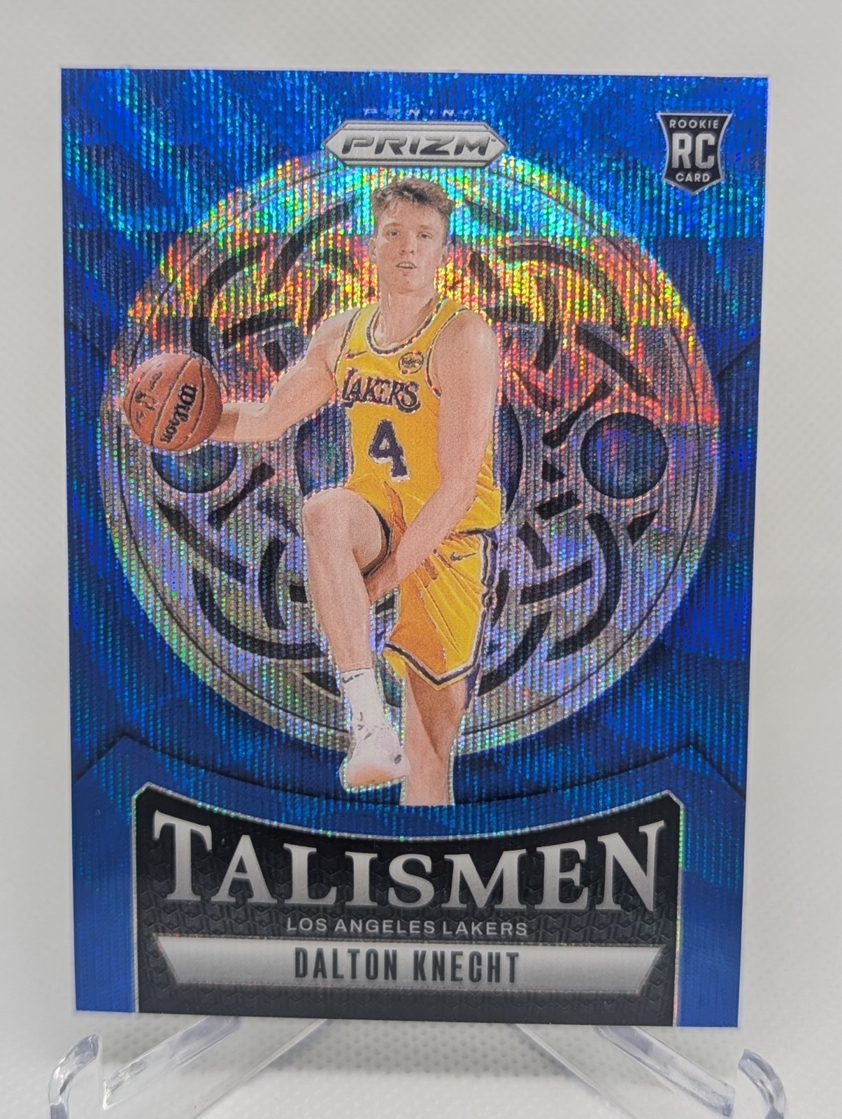 2024-25 Panini Prizm - Talismen Dalton Knecht #15 Blue Wave Prizm /175 (RC)