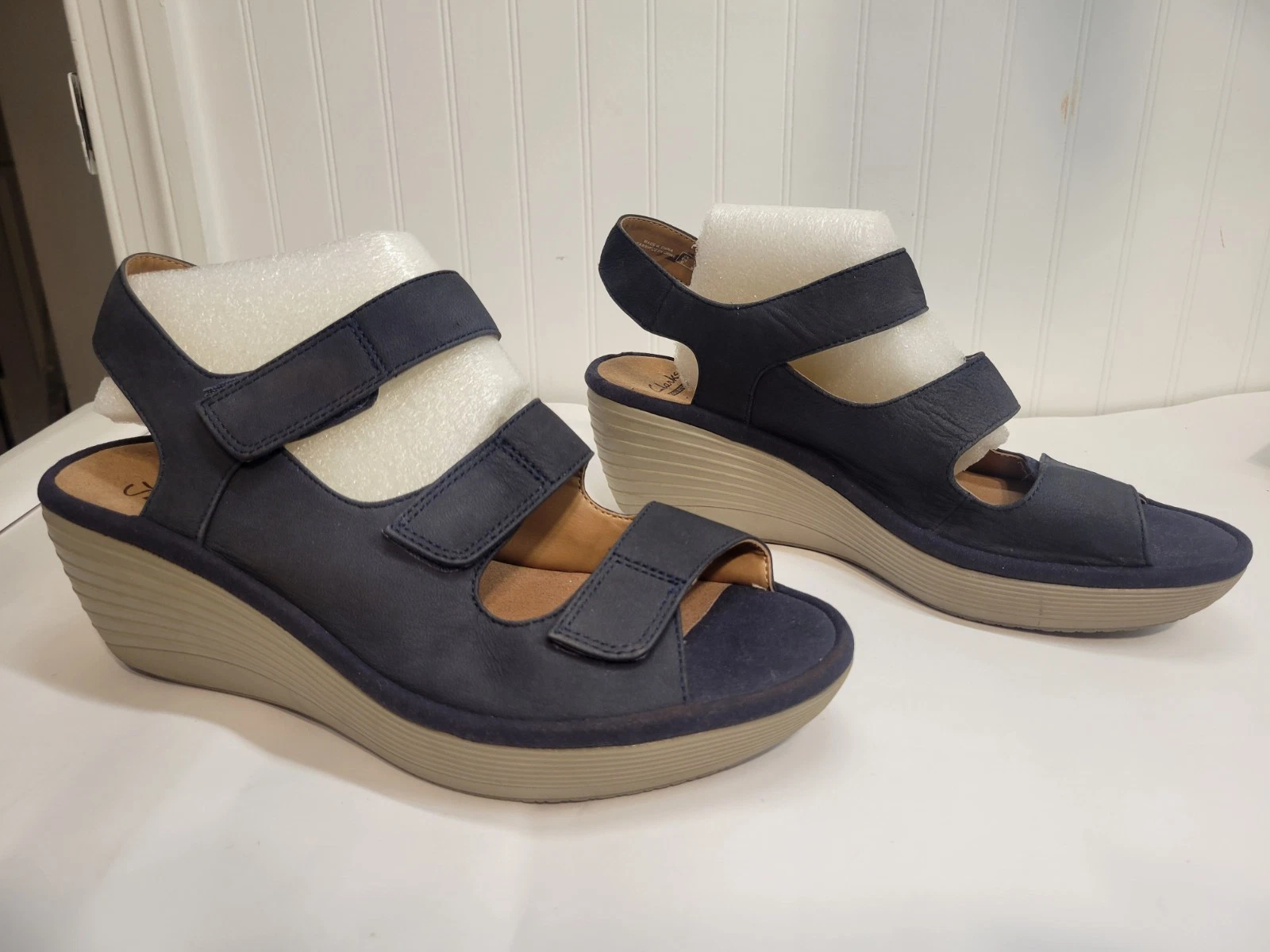 Sandali donna Clarks Reedly Juno blu navy scamosciati zeppa slingback 3 cinturini taglia 9